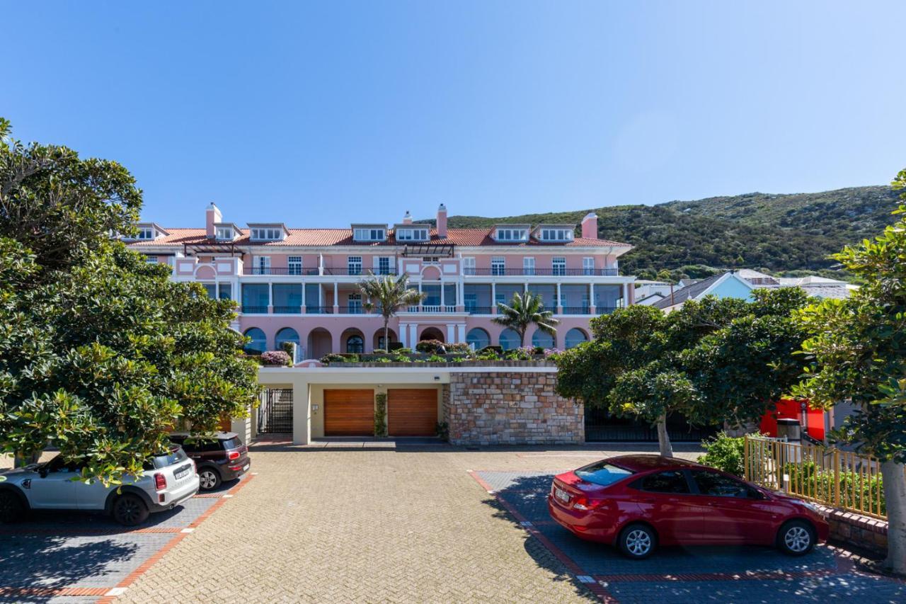 Majestic Ocean View Retreat Apartment Кейптаун Екстериор снимка